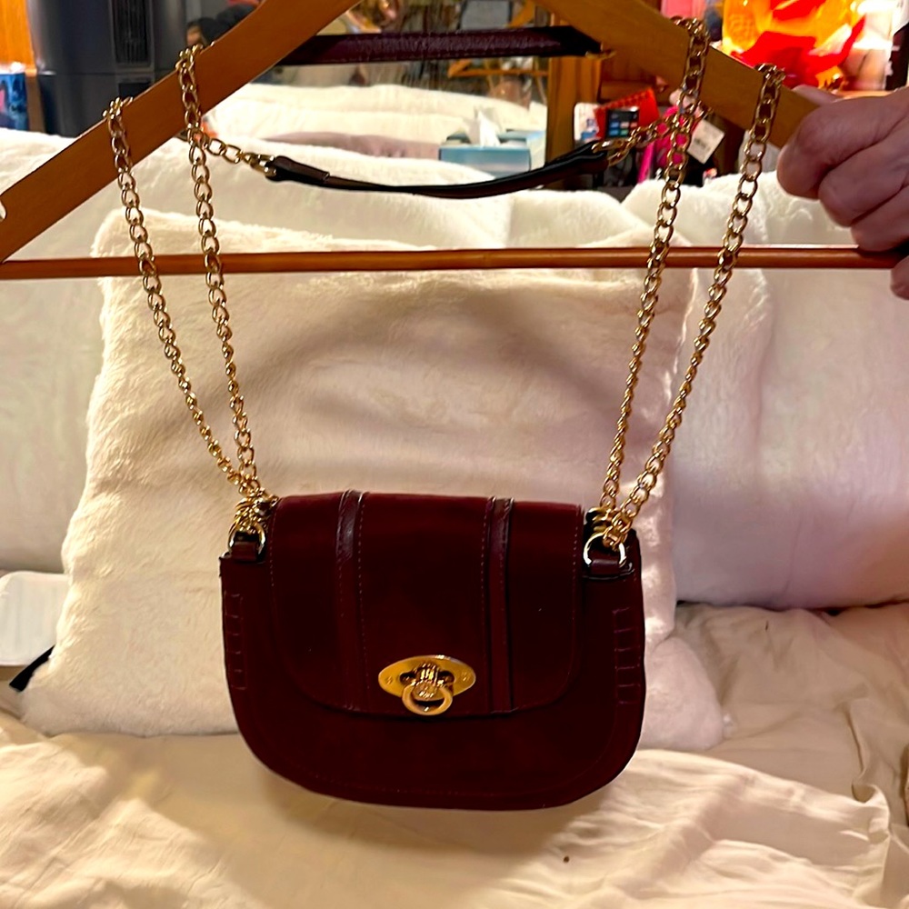 LC Lauren Conrad maroon, small/medium shoulder purse